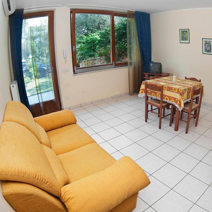 Casa Facchinetti Yellow Apartment Malcesine Eksteriør billede